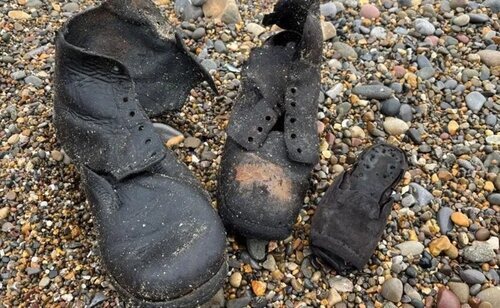 El hallazgo de los zapatos ha causado gran sorpresa entre los vecinos