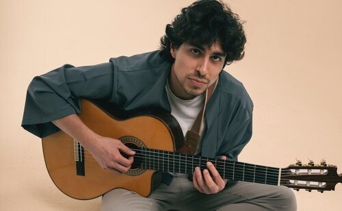 Andrés Iwasaki ultima su nuevo disco Zulviem