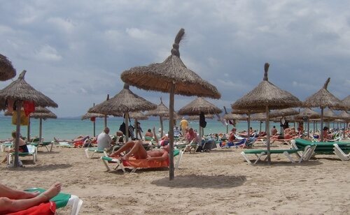 Mallorca puede ofrecer sol y playa en plena Semana Santa