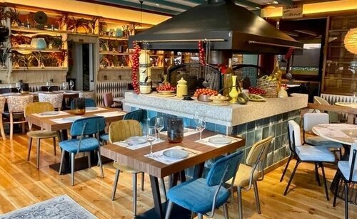 La Justicia anula el uso de la marca La Mafia se sienta a la mesa en España