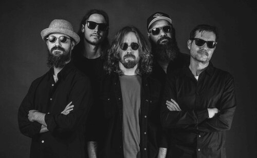 Luback presenta su nuevo disco y defiende la autenticidad e independencia de los proyectos musicales