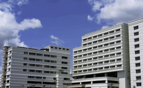 El pequeño de dos años tuvo que ser intervenido por un cirujano plástico para reconstruir la zona afectada