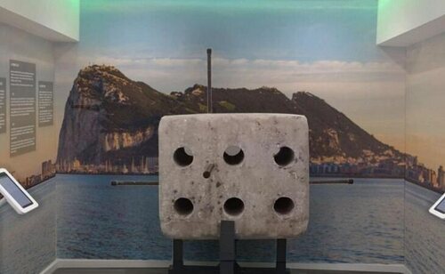 El bloque de hormigón robado de Gibraltar se encuentra en la sede de VOX