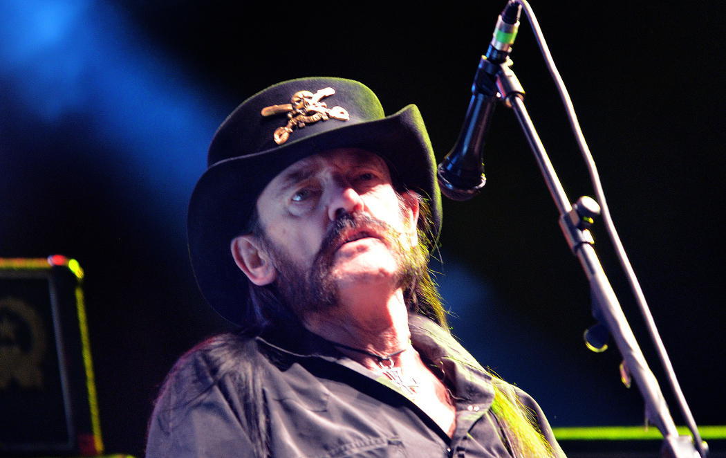 Muere Lemmy Kilmister de Motörhead, hoy es un día triste