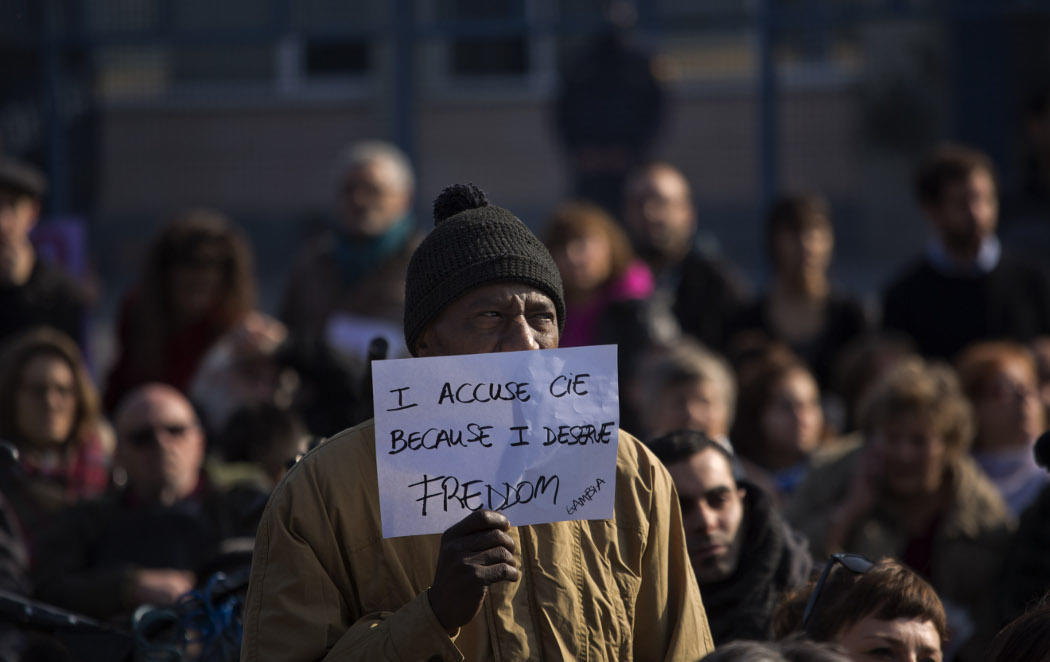 Barcelona pide el cierre definitivo del CIE