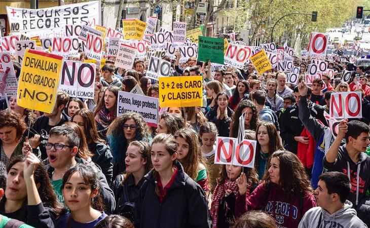 Los estudiantes dicen No a la Lomce y al 3+2