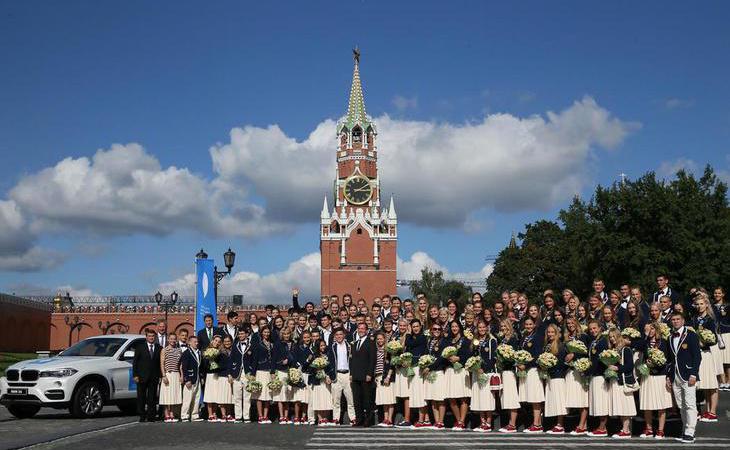 Putin regala coches BMW a los medallistas rusos de Río 2016