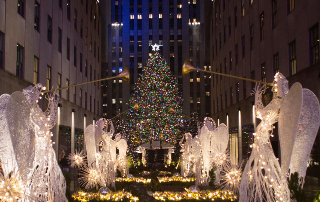 Nueva York da por inaugurada la Navidad con el encendido de su tradicional árbol