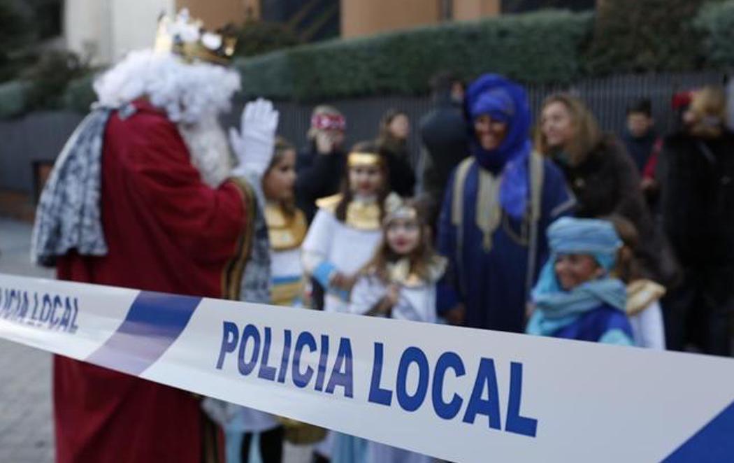 Los Reyes Magos llegan a Madrid escoltados por 40 policías