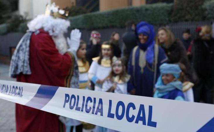 Los Reyes Magos llegan a Madrid escoltados por 40 policías