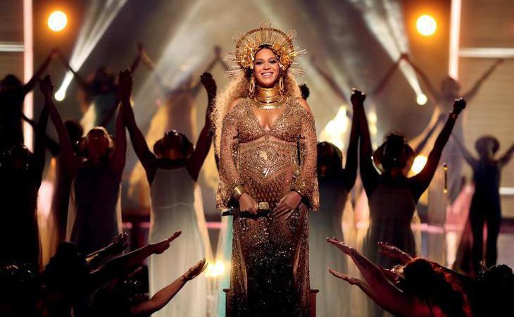 Beyoncé, una diosa de la maternidad en los Grammy