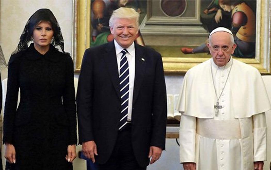 El Papa exhibe su rechazo a Donald Trump