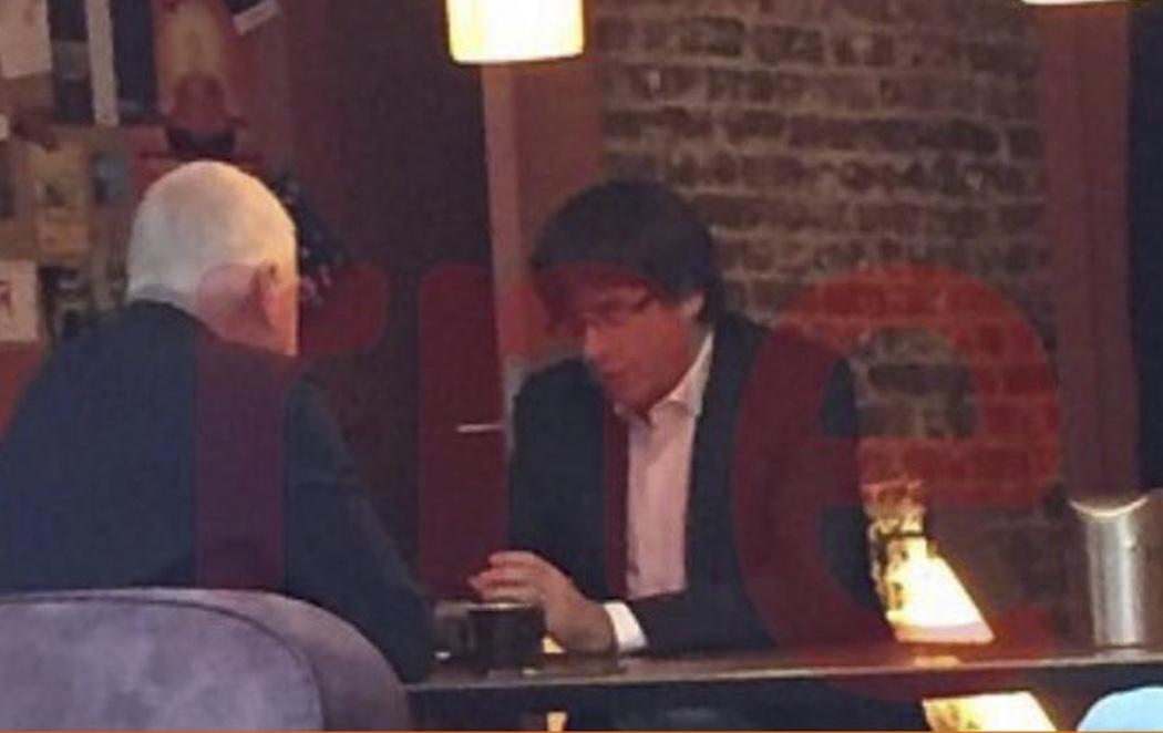 Localizan a Puigdemont en una cafetería de Bruselas cuando debía declarar ante la Audiencia Nacional