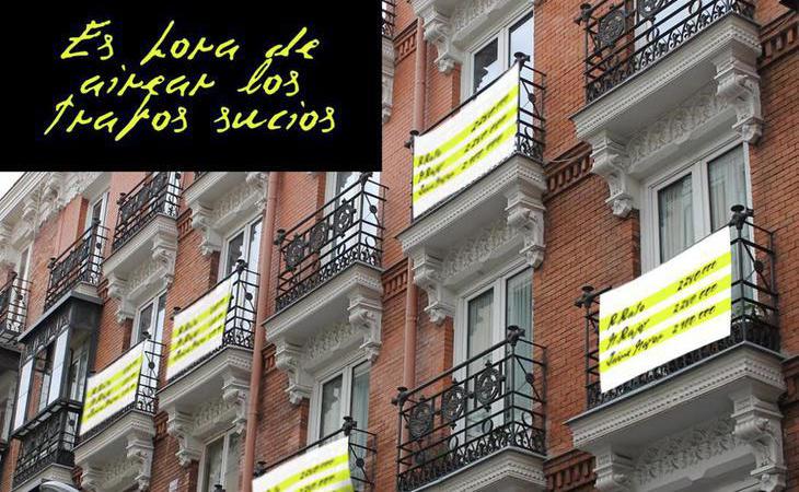 Lanzan una campaña para llenar los balcones de España de 'Papeles de Bárcenas'