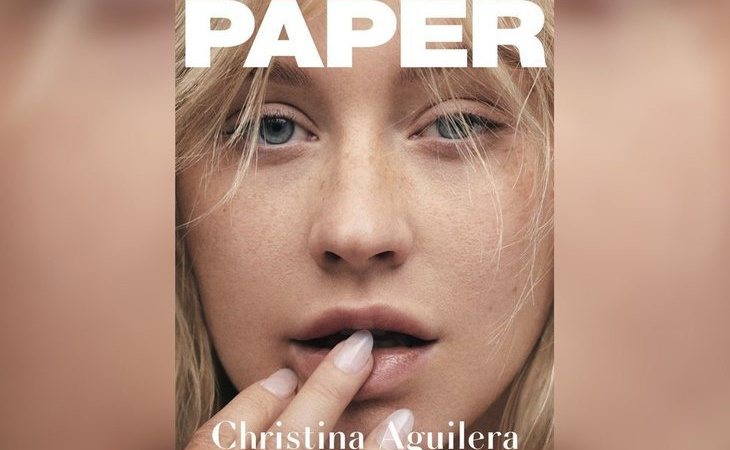 Christina Aguilera posa sin maquillaje y sorprende a Internet