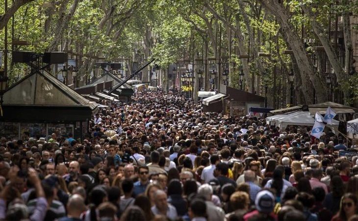 El día de Sant Jordi más reivindicativo en Cataluña