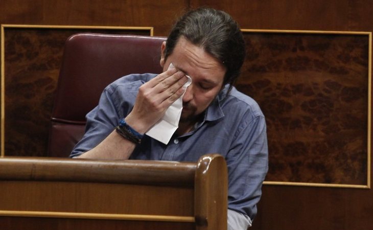 Pablo Iglesias rompe a llorar en el Congreso al hablar de las torturas de Billy el Niño