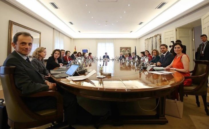Arranca la era Sánchez con la primera reunión del Consejo de ministras y ministros