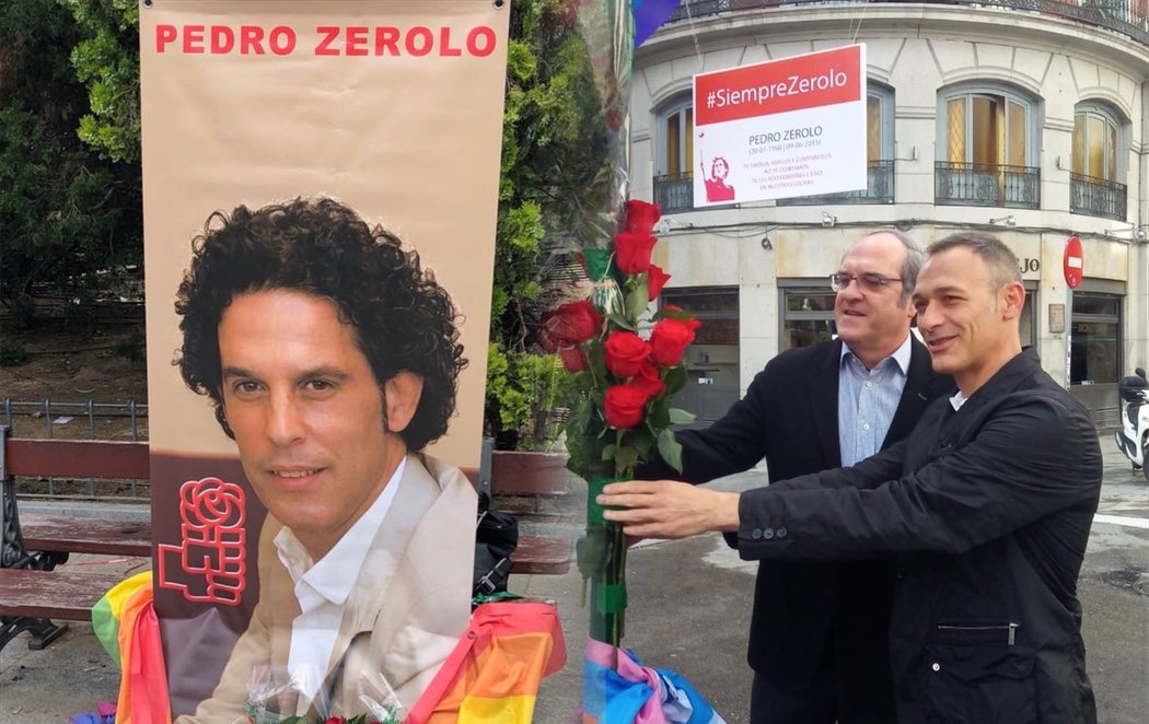 El PSOE homenajea a Pedro Zerolo en el tercer aniversario de su muerte