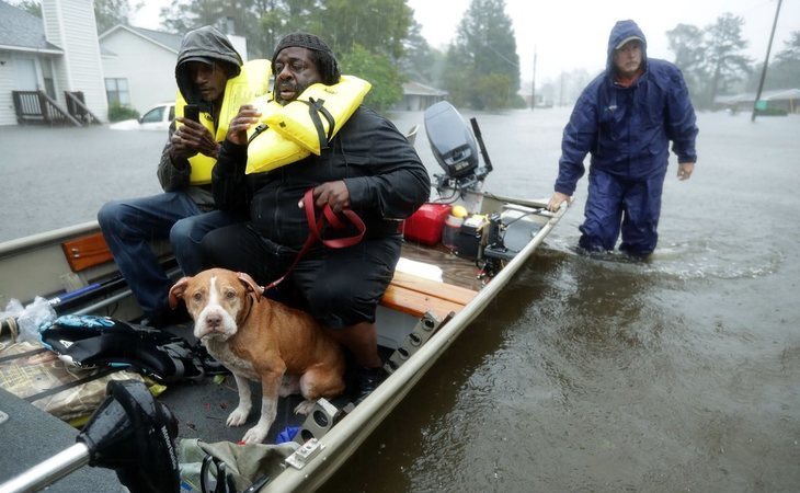 El huracán Florence llega a Carolina del Sur tras dejar 5 muertos en el Norte