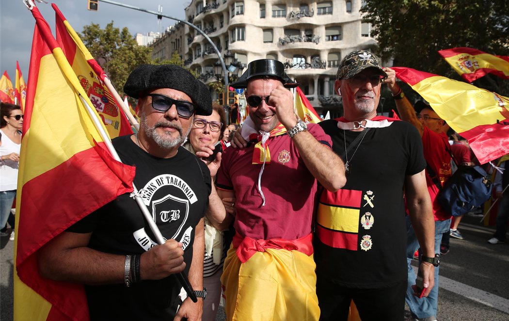 Manifestación en Barcelona por la unidad de España en el 12-O