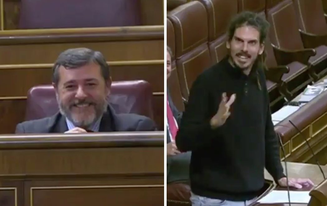 Un diputado de Podemos da una emotiva despedida a otro del PP