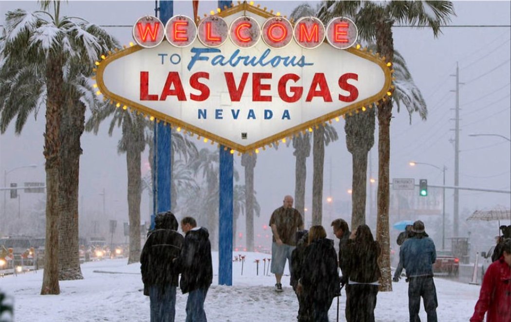 Las Vegas se cubre de nieve por primera vez en una década