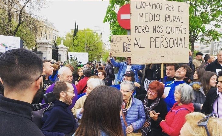 Multitudinaria manifestación en Madrid contra el abandono de las zonas rurales