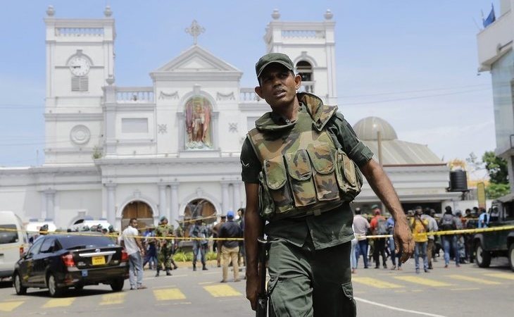 Al menos 207 muertos y 450 heridos en un total de 8 atentados contra iglesias y hoteles de Sri Lanka