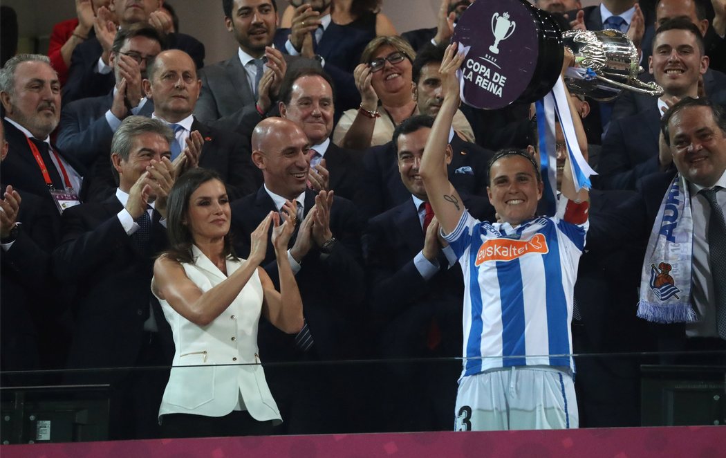 El fútbol femenino hace historia con la final de la Copa de la Reina