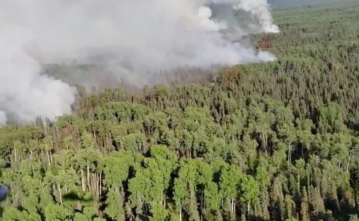 Alaska bate récords en su ola de calor y sufre incendios forestales sin precedentes