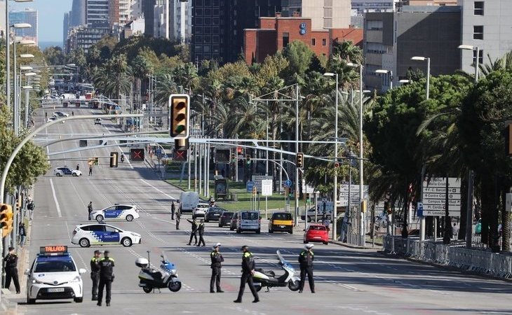 Los reyes abandonan Barcelona en mitad de un gigantesco despliegue policial