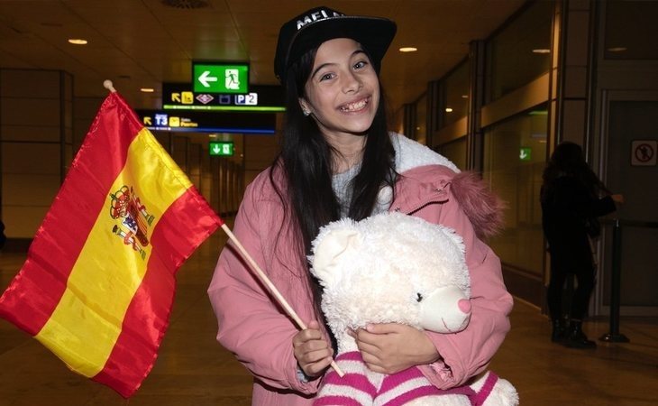 Melani regresa a España para celebrar su tercer puesto en Eurovision Junior 2019