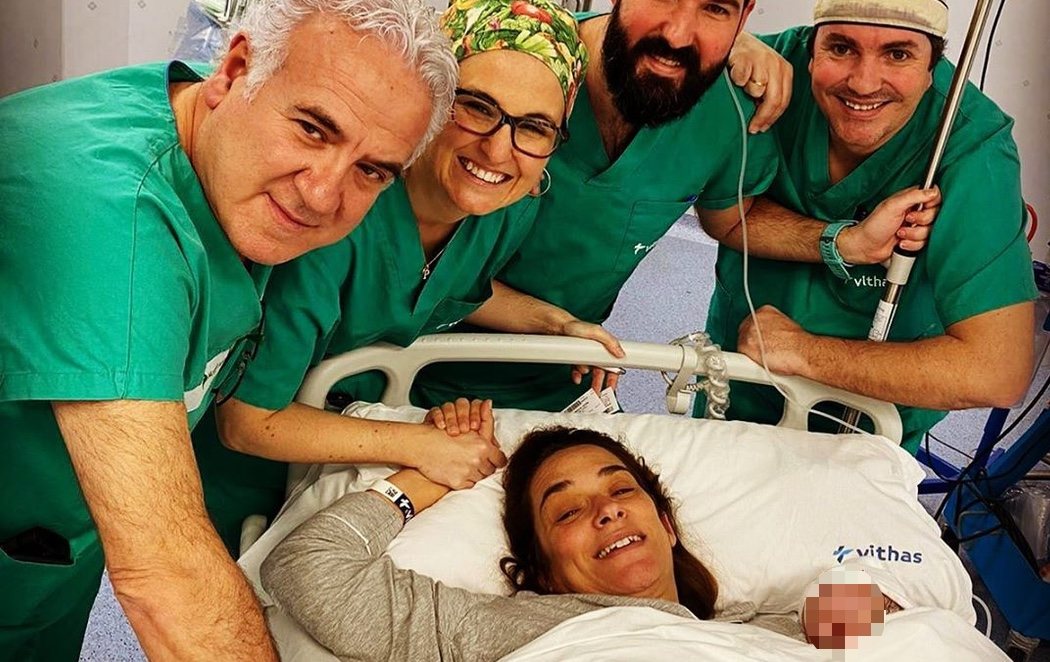 Toñi Moreno comparte la primera foto con su hija Lola