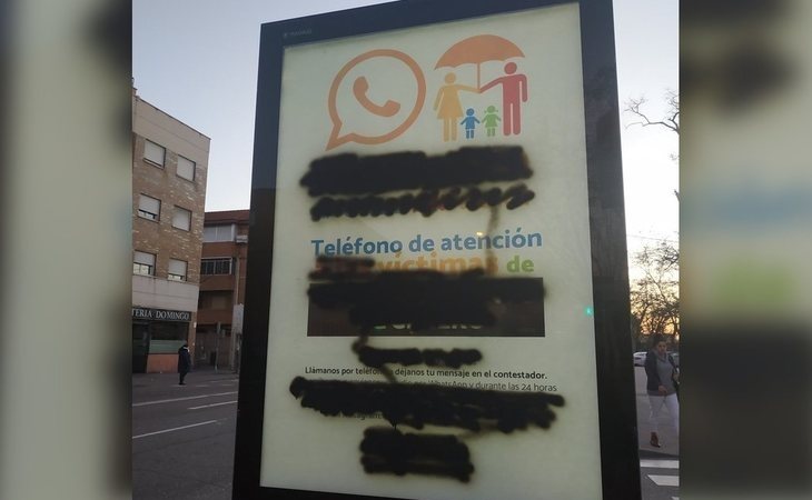 Boicot a la campaña de HazteOír a favor de la censura parental que Almeida tolera en las calles