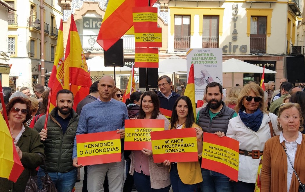 VOX 'celebra' el Día de Andalucía en Sevilla con una manifestación en contra de las autonomías