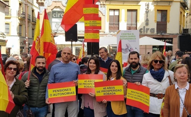 VOX 'celebra' el Día de Andalucía en Sevilla con una manifestación en contra de las autonomías