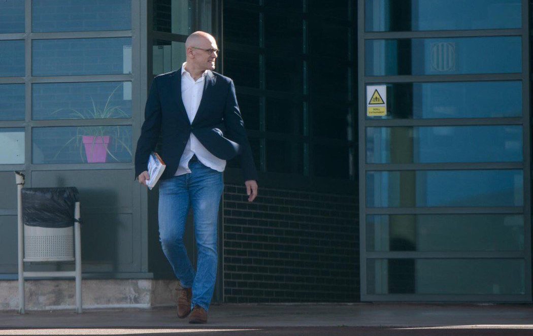 Raül Romeva sale por primera vez de la cárcel de Lledoners para trabajar