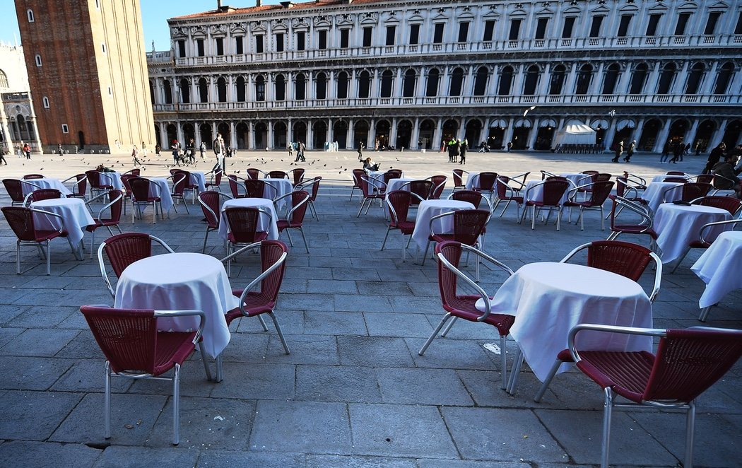 Venecia, completamente vaciada de turistas por el coronavirus