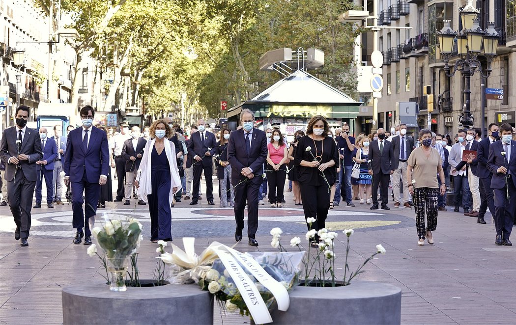 Homenaje marcado por el coronavirus a las víctimas de los atentados de Las Ramblas y Cambrils