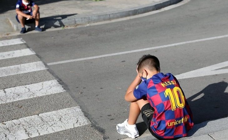La afición del Barça, desolada: Messi finalmente no acude a las PCR para la nueva temporada