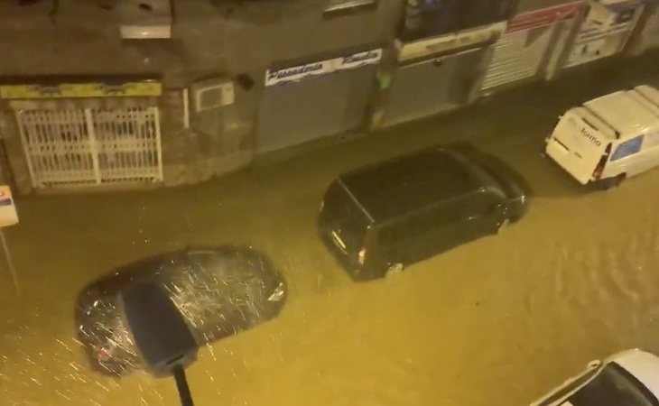 La Dana azota el Mediterráneo con inundaciones, caídas de árboles y cortes en trenes