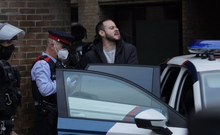 Los Mossos detienen a Pablo Hasel, atrincherado en la Universidad de Lleida