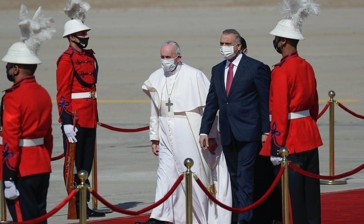 El Papa llega a Irak en la primera visita de un pontífice