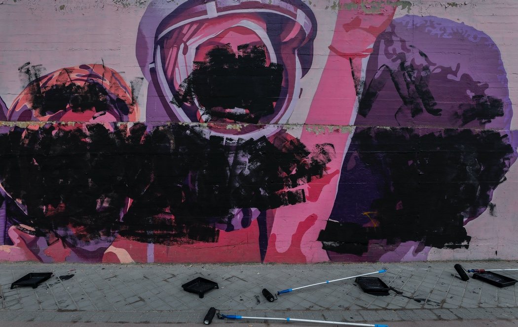 Destrozan el mural feminista de Ciudad Lineal en Madrid coincidiendo con el 8M