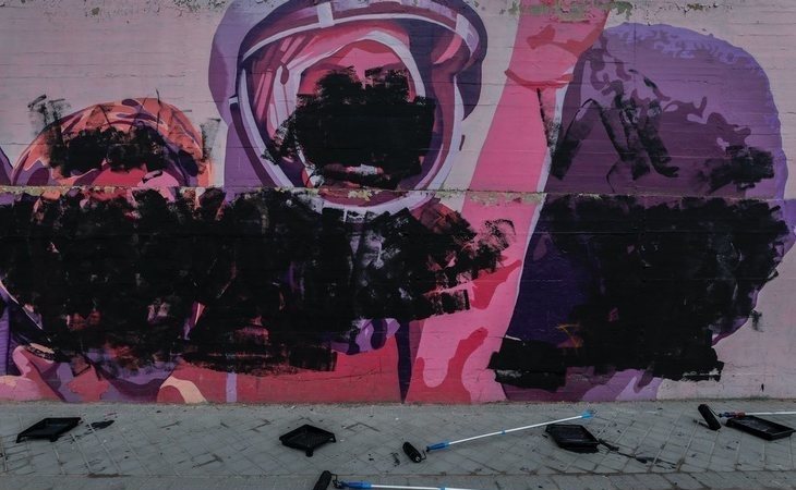 Destrozan el mural feminista de Ciudad Lineal en Madrid coincidiendo con el 8M