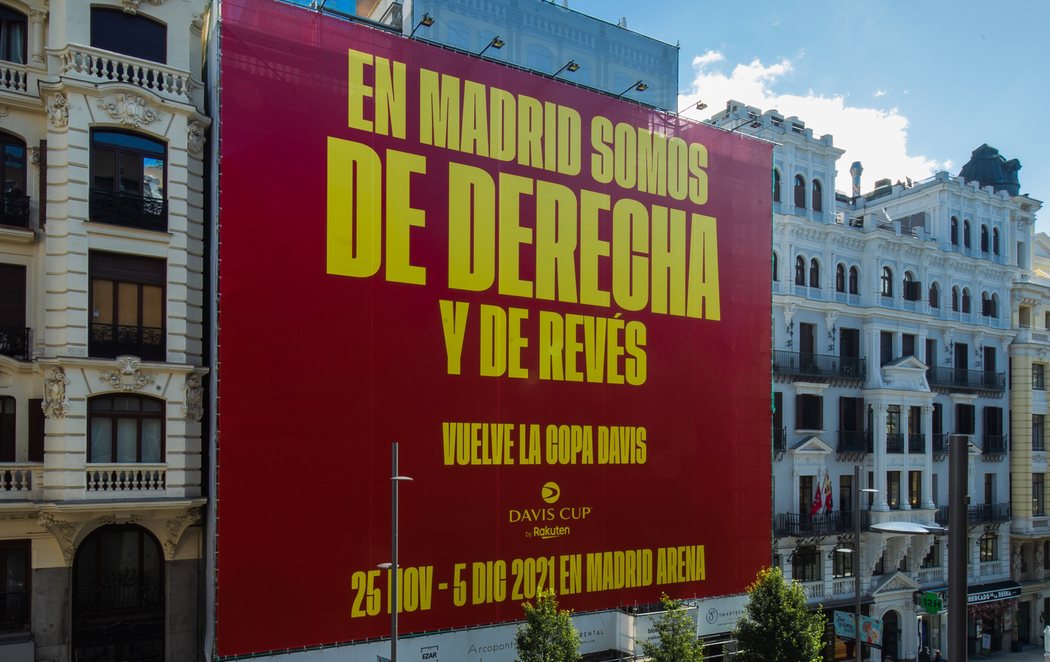 Polémica por el cartel de la Copa Davis en Gran Vía: