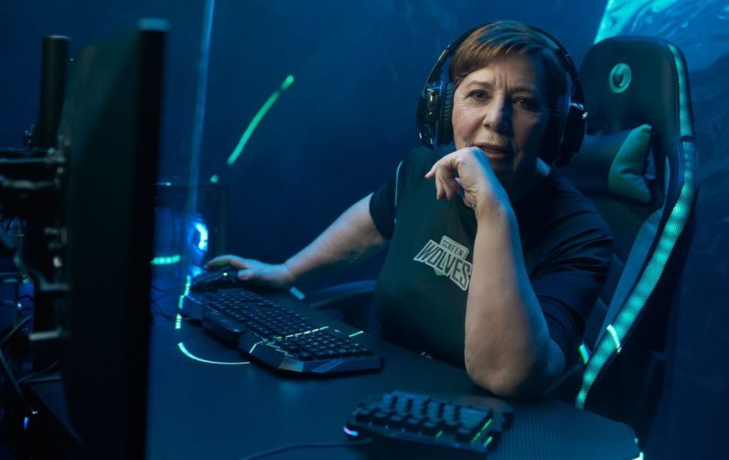 Celia Villalobos se pasa a los eSports