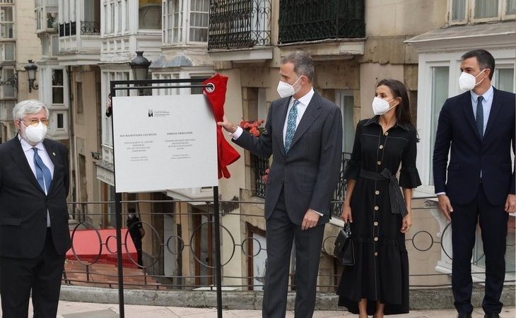 Los reyes inauguran el Memorial de las Víctimas del Terrorismo de Vitoria