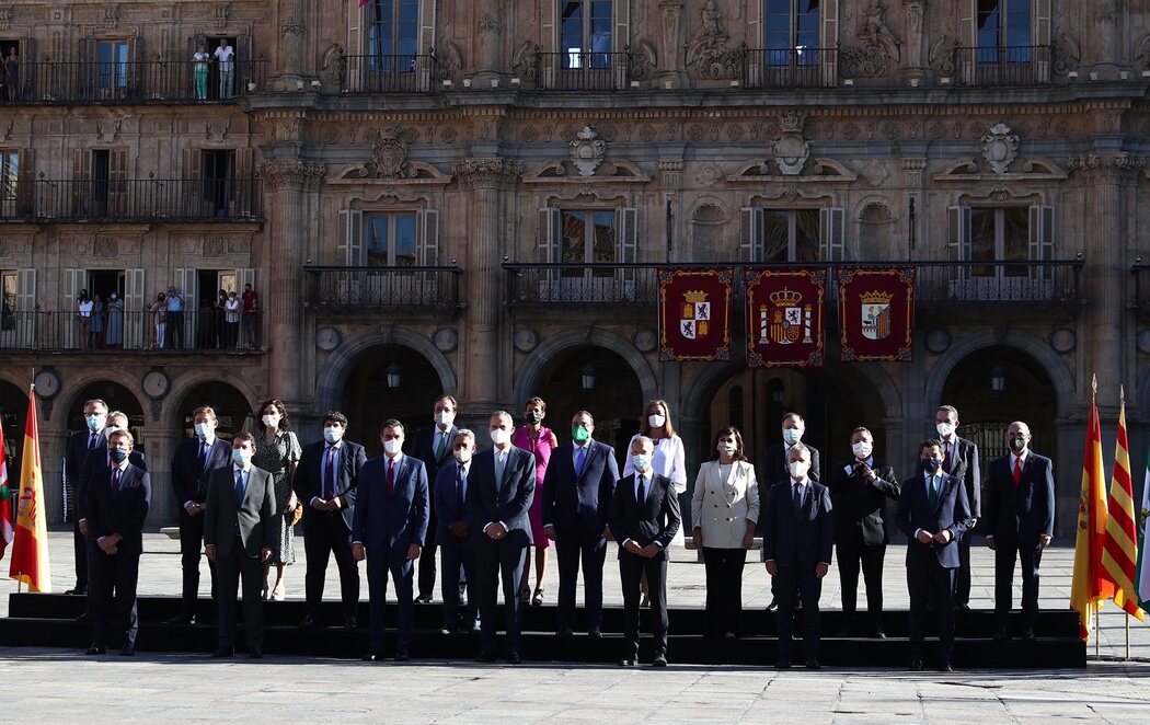 Abuchean a Pedro Sánchez en la Conferencia de Presidentes